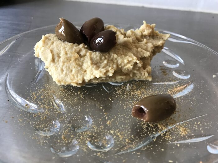 Den bedste Humus (let)